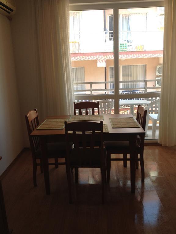 Levante Apartcomplex Nesebar Rom bilde